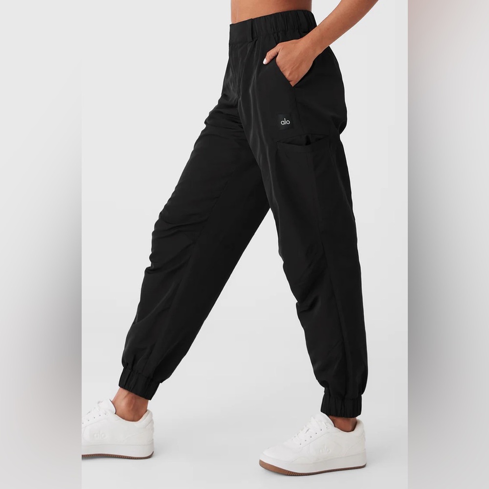 alo high waist break line jogger | size XS